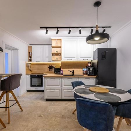 Five Stars Apartment Тимишоара Екстериор снимка