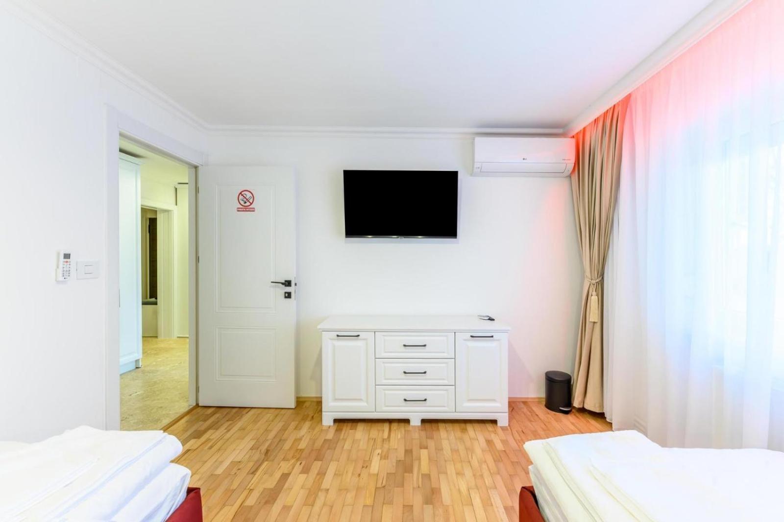 Five Stars Apartment Тимишоара Екстериор снимка