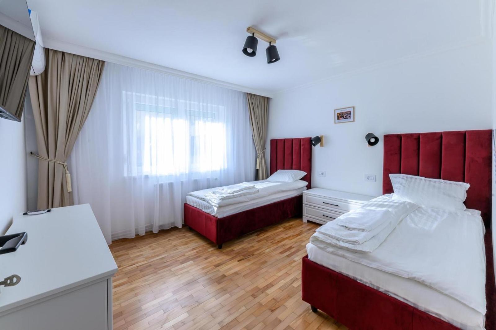 Five Stars Apartment Тимишоара Екстериор снимка