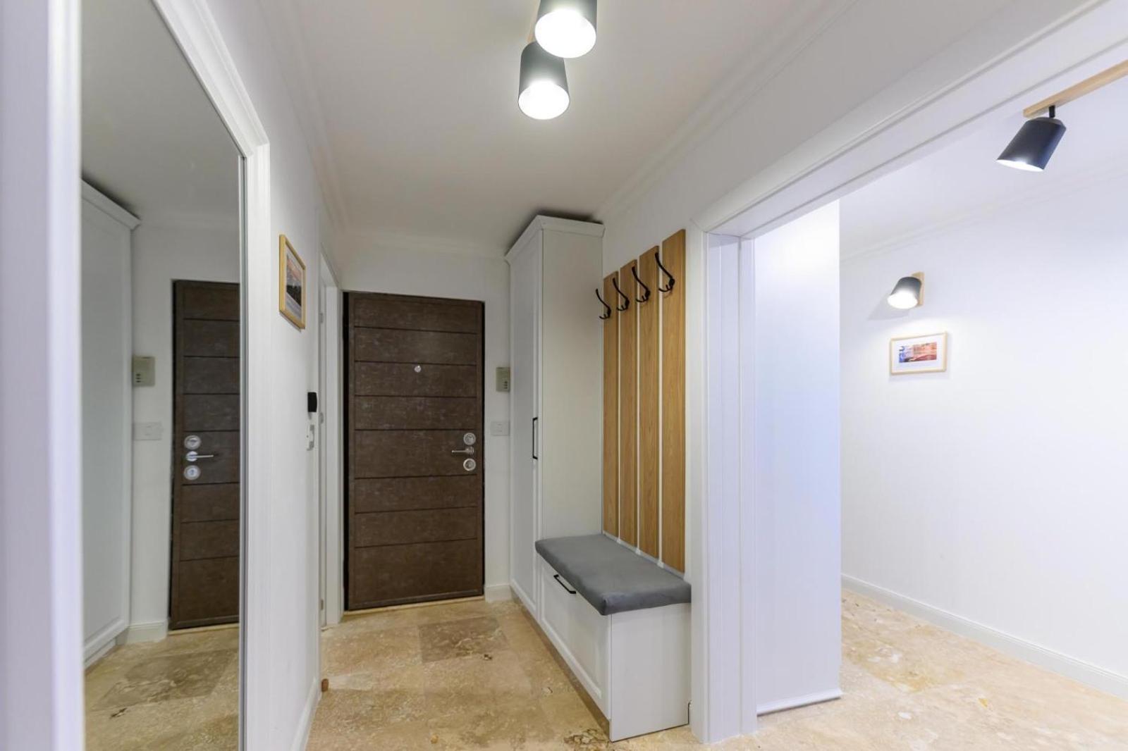 Five Stars Apartment Тимишоара Екстериор снимка
