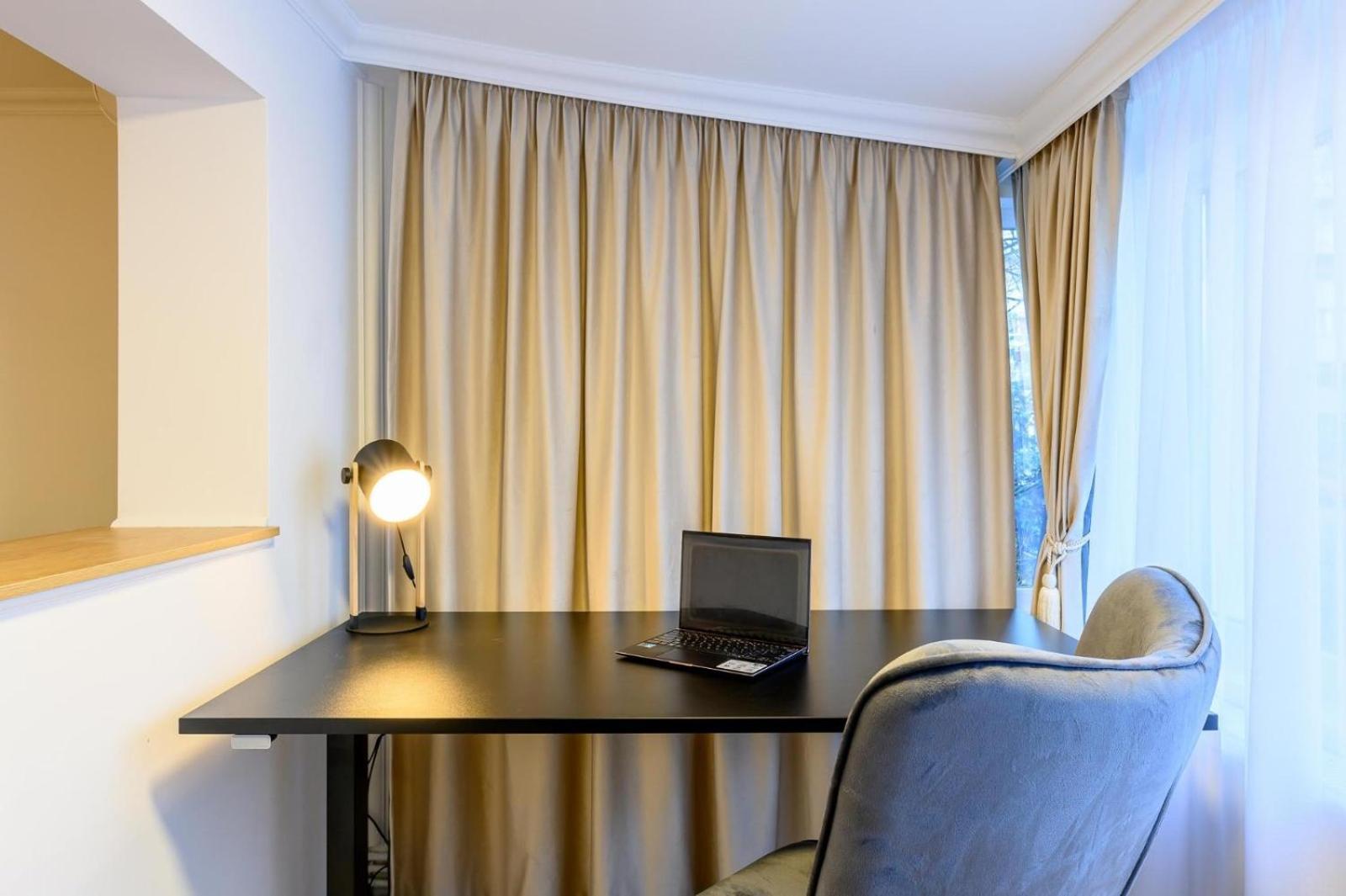 Five Stars Apartment Тимишоара Екстериор снимка